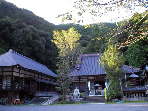 tokei-in-temple